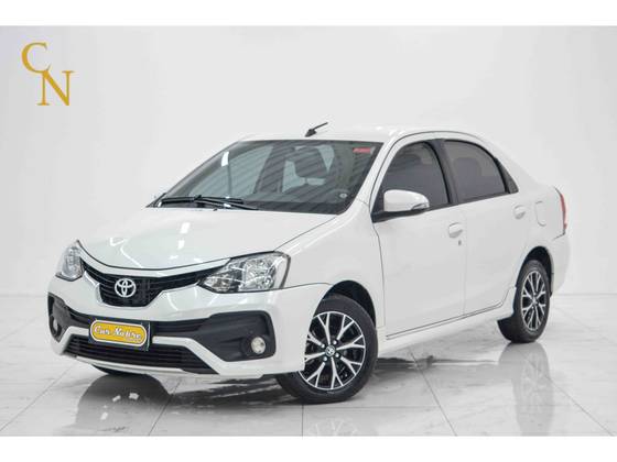 TOYOTA ETIOS 1.5 X SEDAN 16V FLEX 4P AUTOMÁTICO